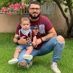 Meet your Posher, Victor